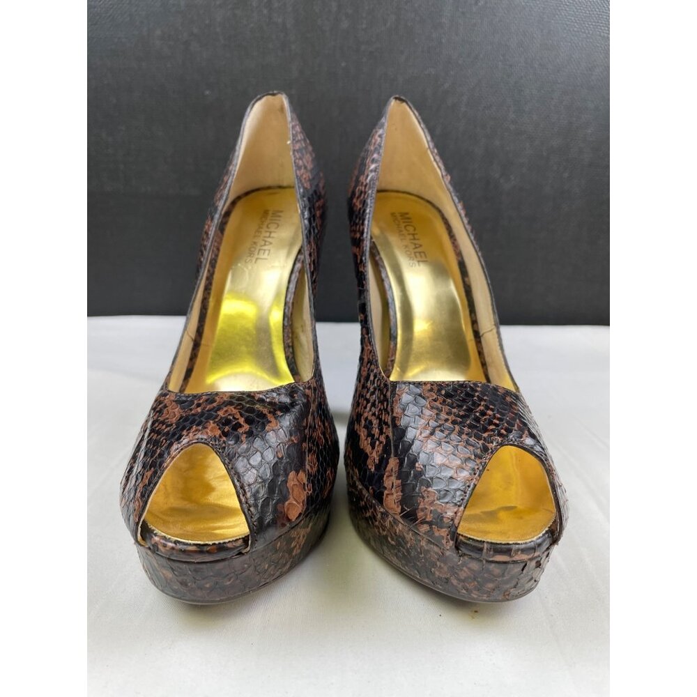 Michael Kors Women's Brown Genuine Snake Shoes/Heels 5.25" Size 7.5 SKU 4234 - Picture 2 of 7